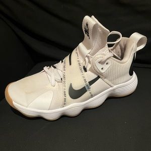 Nike volleyball shoes